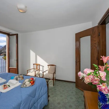 Apartment Casa Fronte Isola *