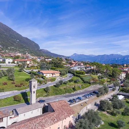 Casa Fronte Isola Ossuccio