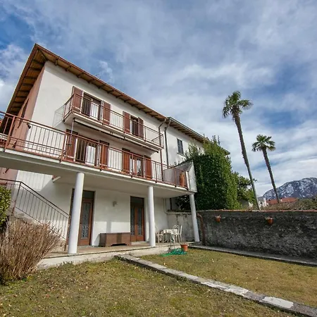 Casa Fronte Isola Ossuccio