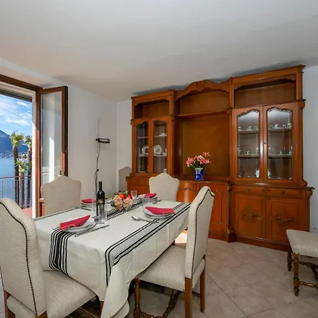 Casa Fronte Isola Ossuccio